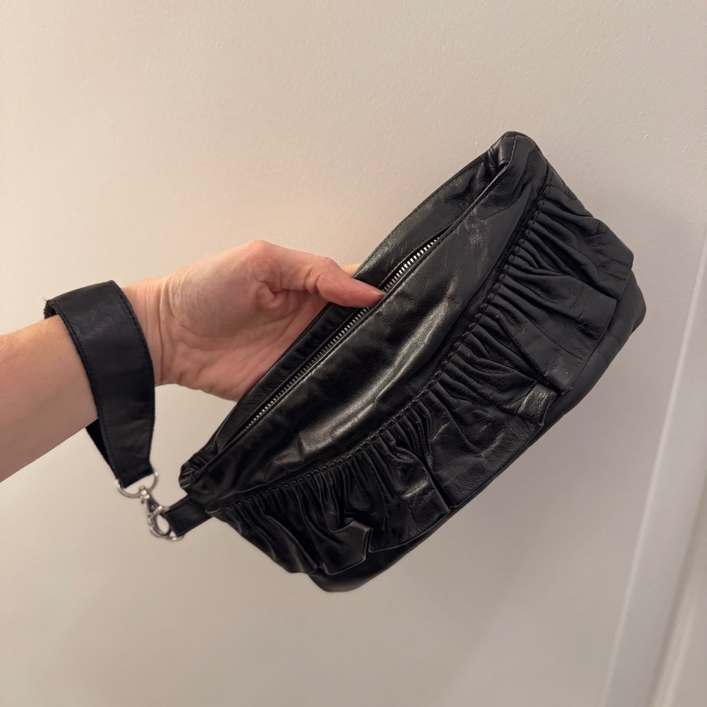 Cammie Hill New York Black Leather Wristlet Purse